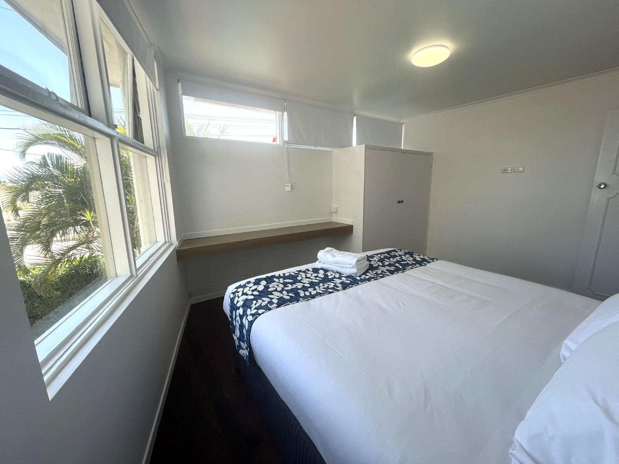 Tropicana Motel Gold Coast Esterno foto